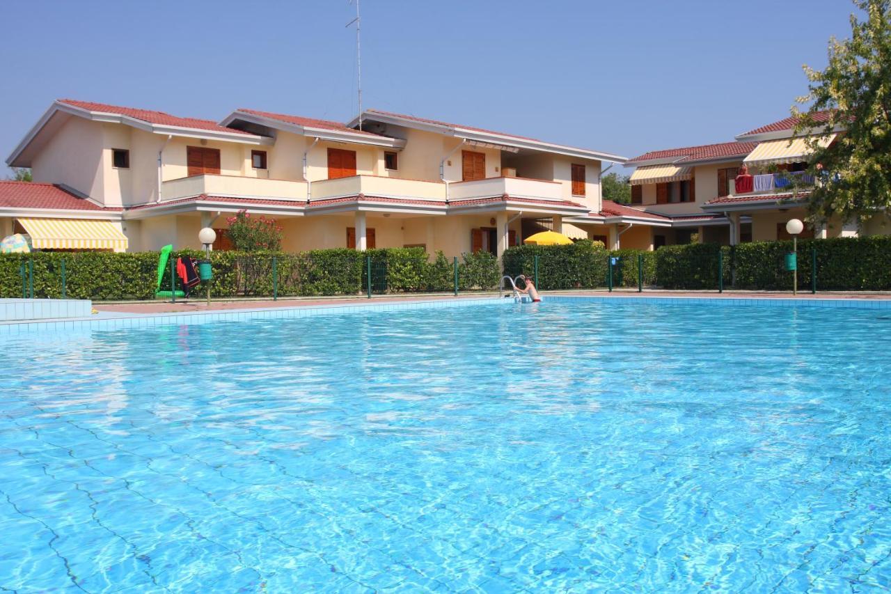 Loriana Apartment Bibione Exterior photo